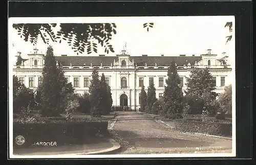 AK Josefstadt / Josefov / Jaromer, Blick zum Schloss