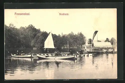 AK Franzensbad, Ruderbotte und Segelboote auf dem Stadtteich
