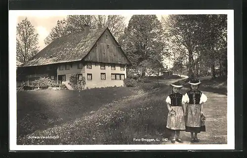 AK Schwarzwälderidyll, Mädchen in Schwarzwälder Tracht