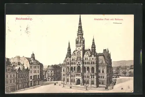 AK Reichenberg / Liberec, Altstädter Platz mit Rathaus