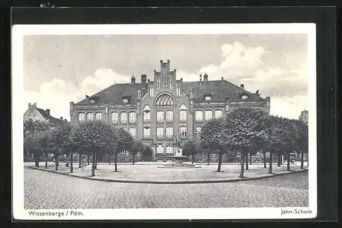 AK Wittenberge /Pdm., Ansicht der Jahn-Schule