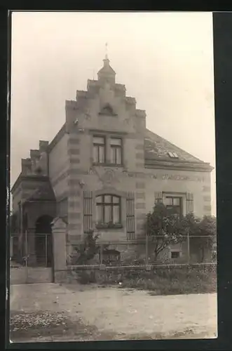 Foto-AK Mseno, Ansicht einer Villa