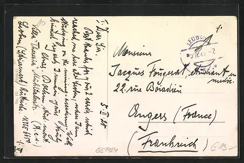 AK Leoben, Kaiser-Franz-Josef-Strasse mit Passanten