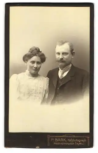 Fotografie P. Bark, Frankenhausen, Portrait eines Ehepaares