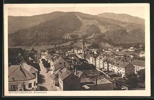 AK Mürzzuschlag, Teilansicht des Ortes mit Berg