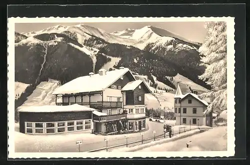 AK Saalbach, Sport-Hotel J. u. M. Bergen im Schnee