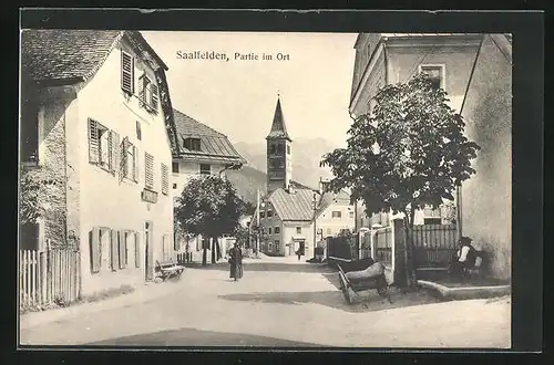 AK Saalfelden, Strassenpartie mit Turm