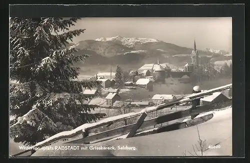 AK Radstadt, Teilansicht mit Grieskareck im Winter