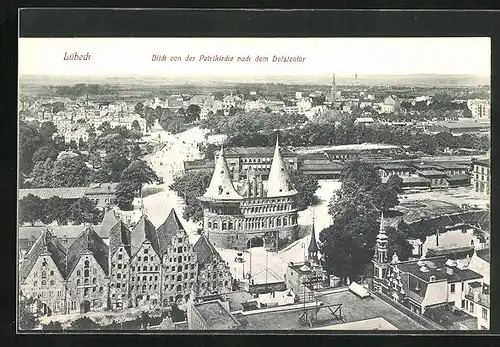 AK Lübeck, Blick von der Petrikirche nach dem Holstentor