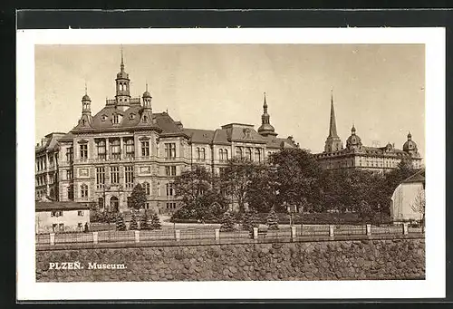 AK Plzen, Blick zum Museum