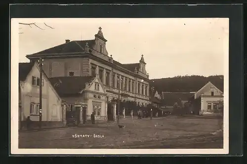 AK Vsetaty, Skola