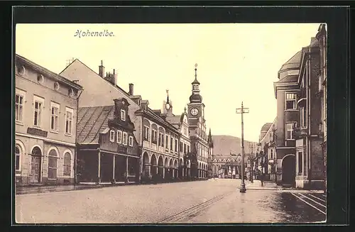 AK Hohenelbe / Vrchlabi, Ortsansicht mit Strassenpartie