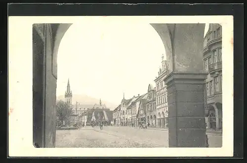 AK Hohenelbe / Vrchlabi, Blick auf die Hauptstrasse