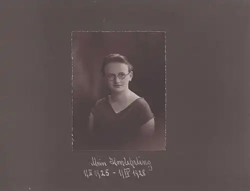 Fotoalbum mit 160 Fotografien, Ansicht Leipzig, Studenten V.A.L. 1926-1929, Stiftungsfest, Maskenball, auch Aufmärsche