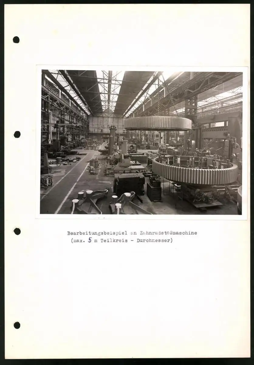 Fotoalbum mit 84 Fotografien Industrie-Werke Karlsruhe AG, Maschinen - und Anlagen Fabrikation, Getriebe, Walzwerke u.a. 1