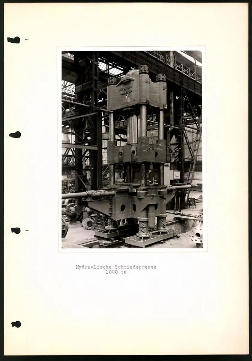 Fotoalbum mit 84 Fotografien Industrie-Werke Karlsruhe AG, Maschinen - und Anlagen Fabrikation, Getriebe, Walzwerke u.a. 18