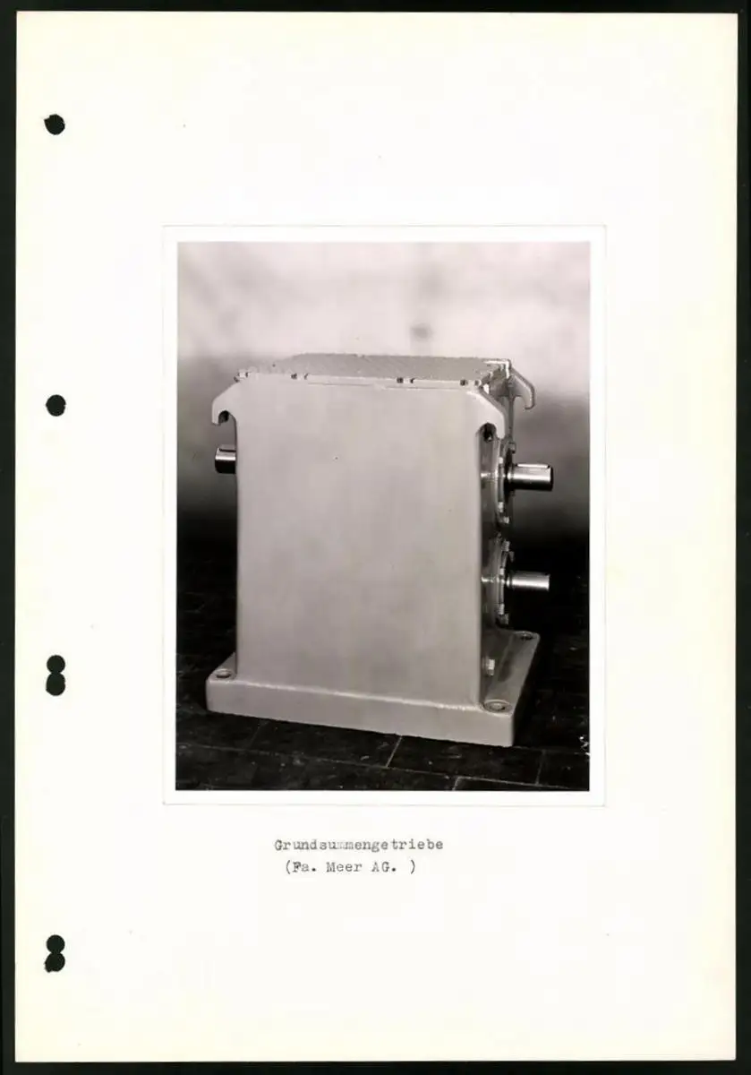 Fotoalbum mit 84 Fotografien Industrie-Werke Karlsruhe AG, Maschinen - und Anlagen Fabrikation, Getriebe, Walzwerke u.a. 41