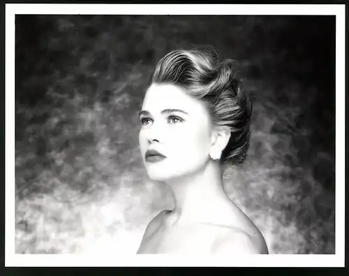 Fotografie Foto-Ausstellung Photokina Köln 1992, Portrait hübsches Fotomodel