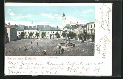 AK Leipnik /Lipnik, Námesti, Marktplatz mit Mariensäule und Brunnen