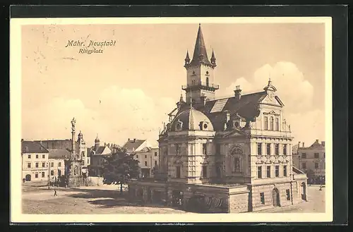 AK Mähr. Neustadt, Ringplatz mit Rathaus