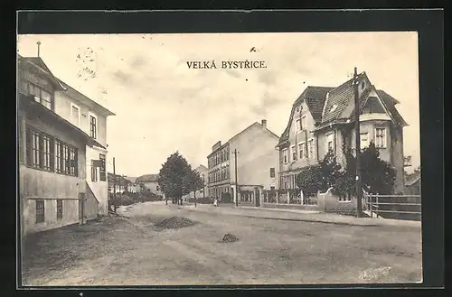 AK Velká Bystrice, Strassenpartie in der Ortschaft