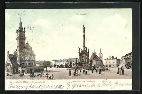 AK Mährisch-Neustadt, Westseite vom Stadtplatz mit Mariensäule