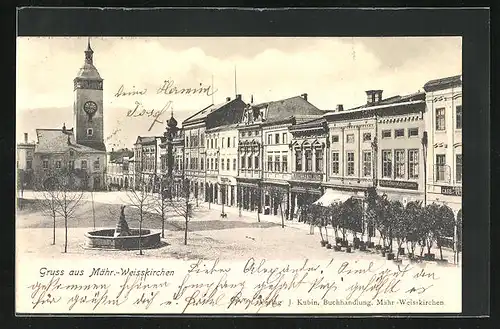 AK Mähr.-Weisskirchen, Stadtplatz mit Brunnen und Kirche