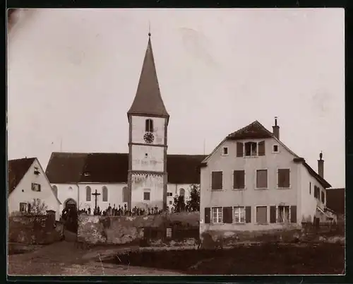 Fotografie R. Hirthe, Schwabach, Ansicht Hainsfarth, Kirche mit Friedhof & Grabsteinen