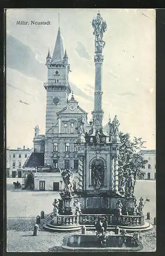 AK Mähr.-Neustadt, Mariensäule mit Rathaus