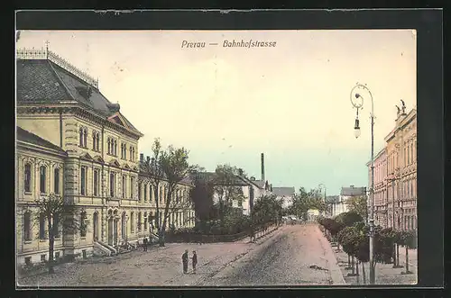AK Prerau, Bahnhofstrasse mit Bäumen