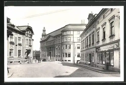 AK Friedek, Strassenpartie mit Geschäften