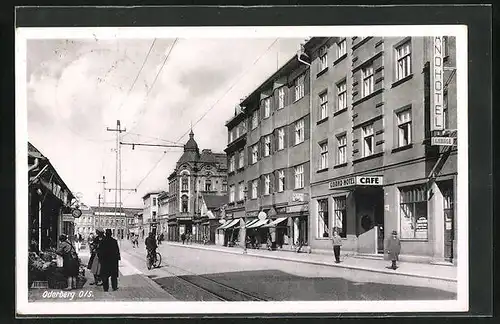 AK Oderberg, Strassenpartie mit Grand-Hotel