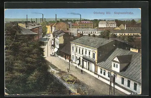 AK Oderberg, Bahnhof, Stephaniestrasse mit Passanten