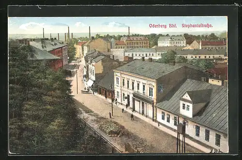 AK Oderberg, Bahnhof, Stephaniestrasse mit Passanten