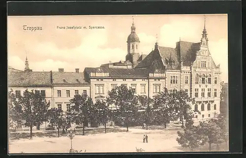 AK Troppau, Franz-Josefsplatz mit Sparkasse