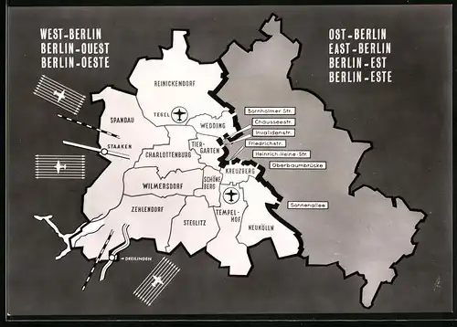 Fotografie unbekannter Fotograf, Ansicht Berlin, Übersichtskarte mit Verlauf der Sektorengrenze & Übergängen