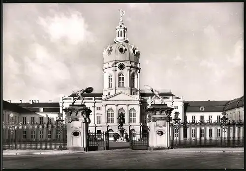 Fotografie unbekannter Fotograf, Ansicht Berlin-Charlottenburg, Schloss Charlottenburg