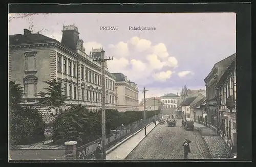 AK Prerau, Palackystrasse mit Passanten