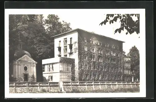 AK Lázne Teplice nad Becvou, Hotel und Kapelle