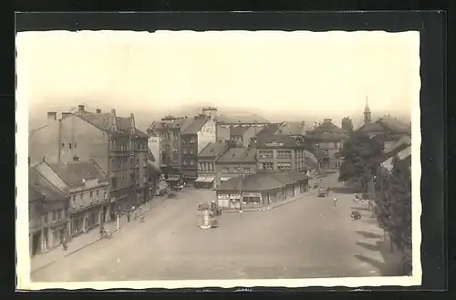 AK Prerov, Marktplatz mit Litfasssäule