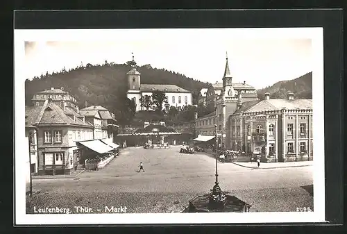 AK Leutenberg /Thür., Markt mit Kirche
