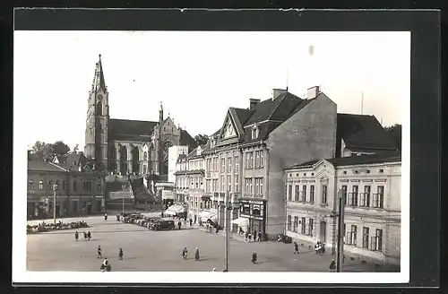 AK Orlova, Namesti, Kirche