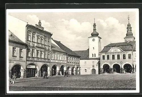 AK Usti n. Orl., Namesti s pamatnou radnici nyni museem