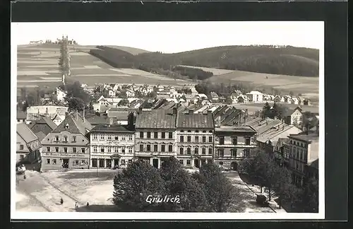 Foto-AK Grulich, Platz mit Bäumen