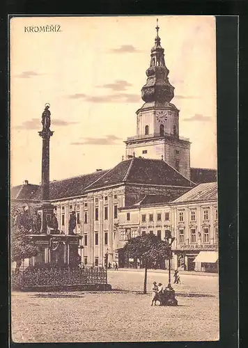 AK Bystrice pod Hostynem, Hauptplatz mit Mariensäule und Kirche