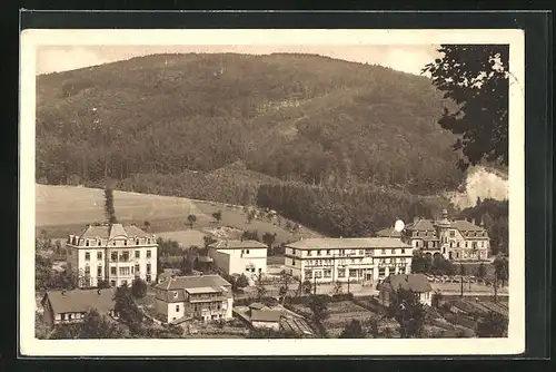 AK Lazne Luhacovice, Augustiansky dum, Hotel Praha, Dum ucitelsky