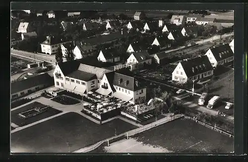 AK Elfershausen /Ufr., Ortsansicht mit Gästehaus Ullrich vom Flugzeug aus