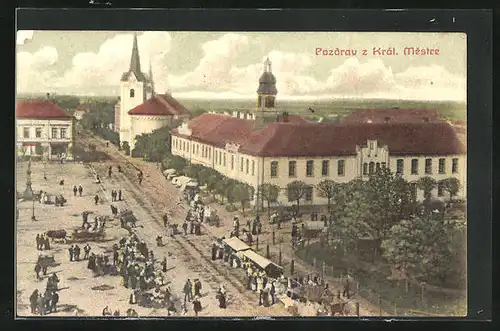 AK Mestec Kralove, Stadtplatz aus der Vogelschau