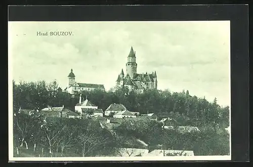 AK Bouzov, Hrad