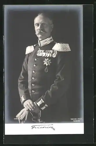 AK Rotes Kreuz, Friedrich von Baden in Uniform mit Orden behangen